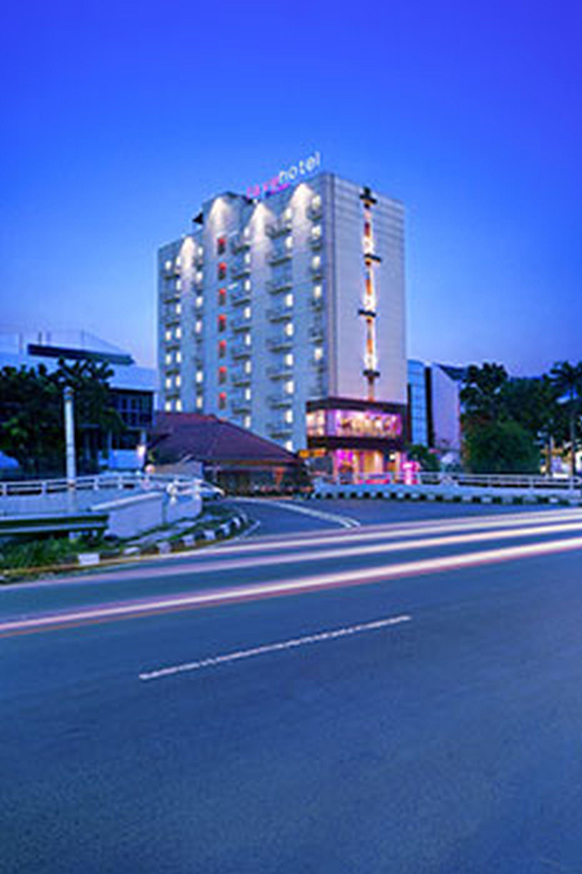 Favehotel Tanah Abang - Cideng Джакарта Экстерьер фото