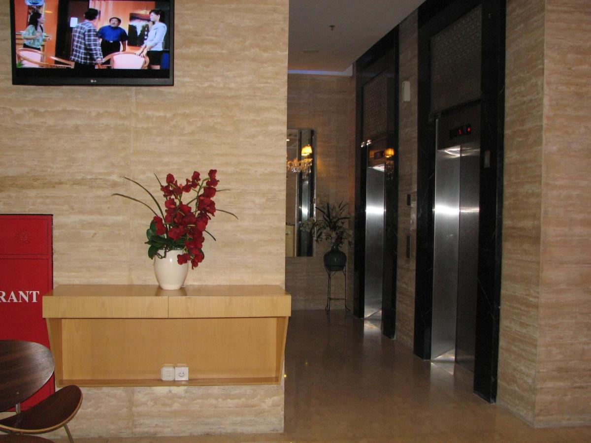 Favehotel Tanah Abang - Cideng Джакарта Экстерьер фото